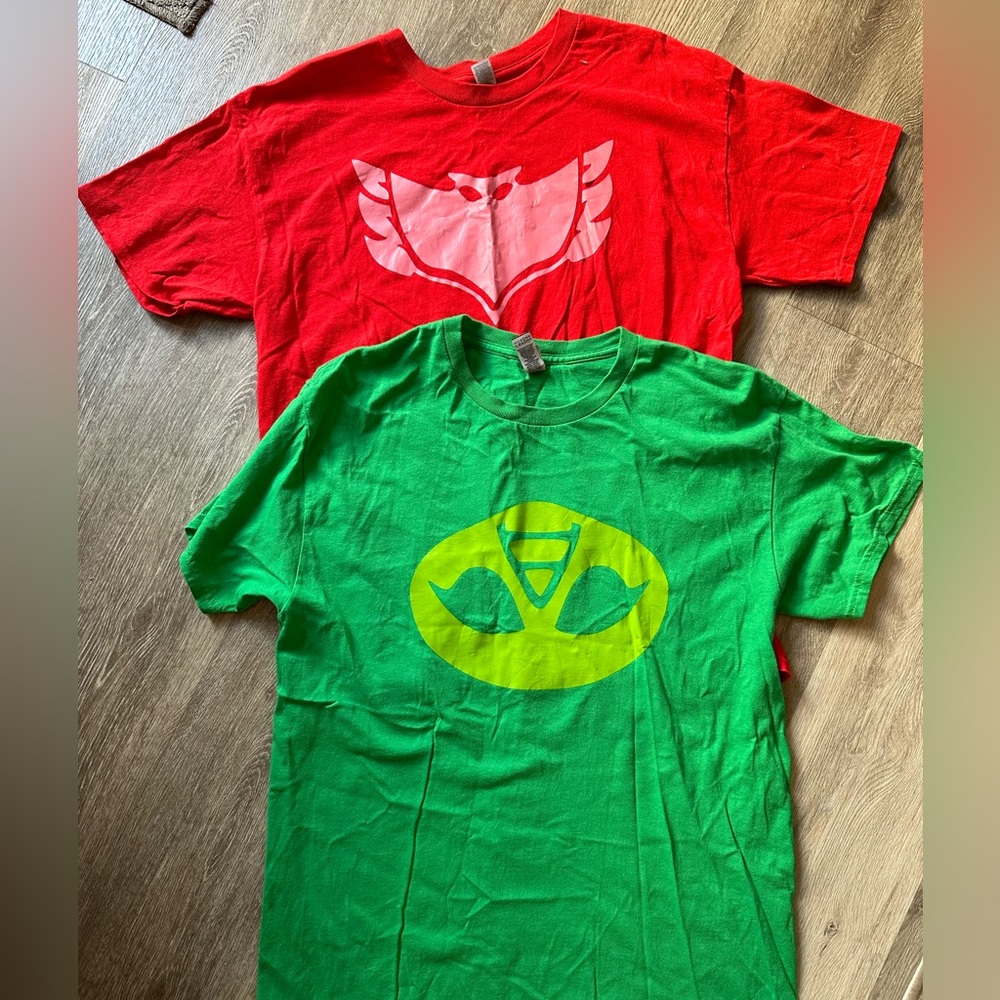 Adult PJ Masks Shirts Size Large (Gecko and Owlette)
